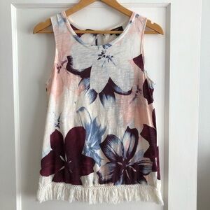 LORD & Taylor floral print fringe feminine tank top. Boho Summer top. Medium